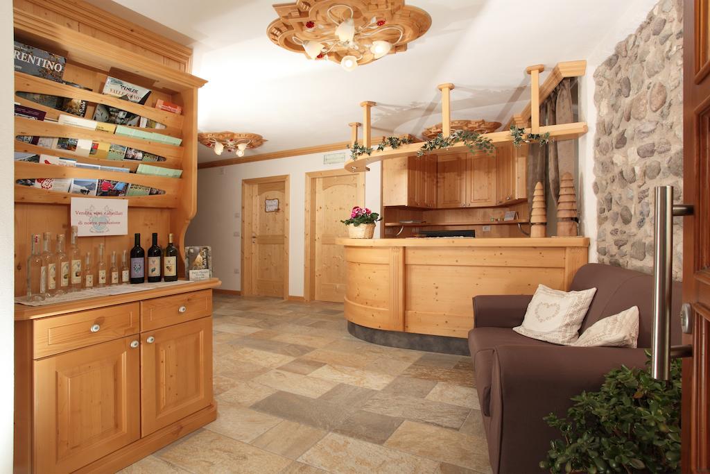 Agritur Al Canyon Βίλα Cloz Εξωτερικό φωτογραφία
